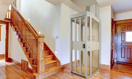 هل يمكن دمج مِصعد منزلي أنيق في تصميم المنزل الحالي؟